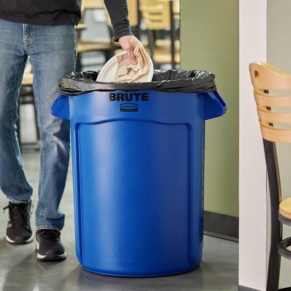 Rubbermaid Brute törhetetlen szemetes konténer 121.1 literes-kék