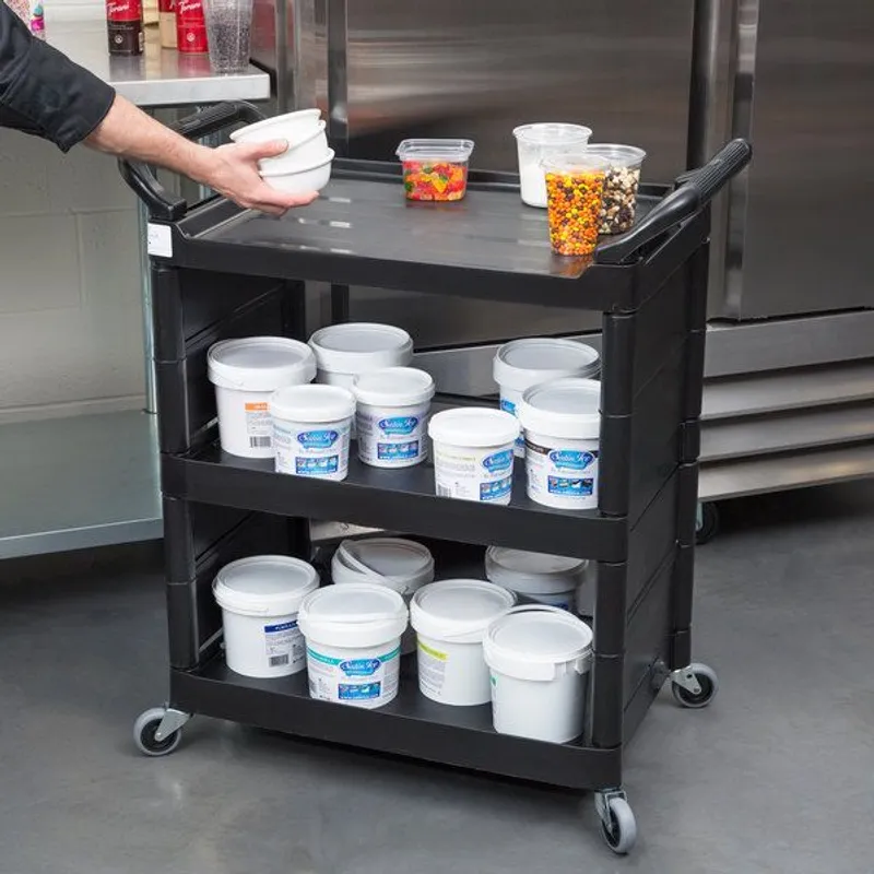 Rubbermaid kisméretű szervízkocsi, két oldalt zárt