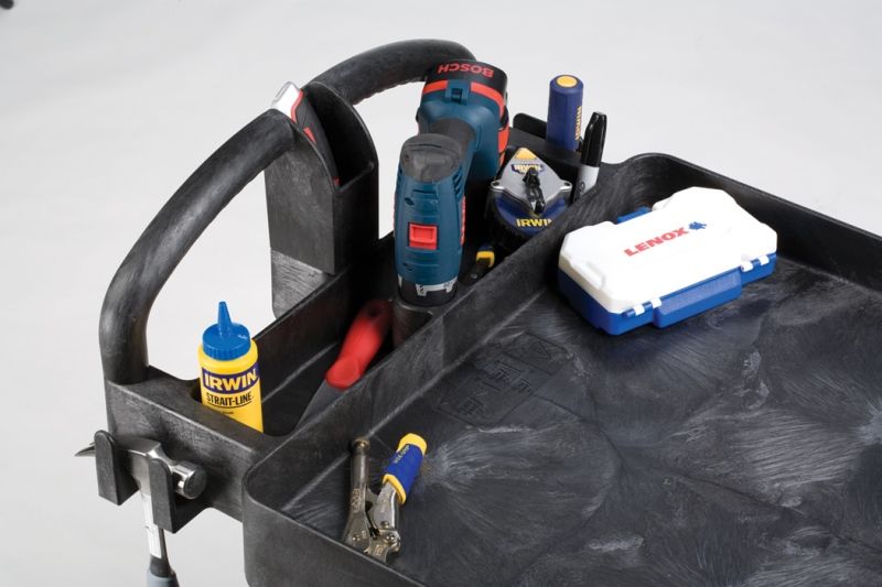 Rubbermaid anyagmozgató és szerelő kocsi, szerszámtartóval