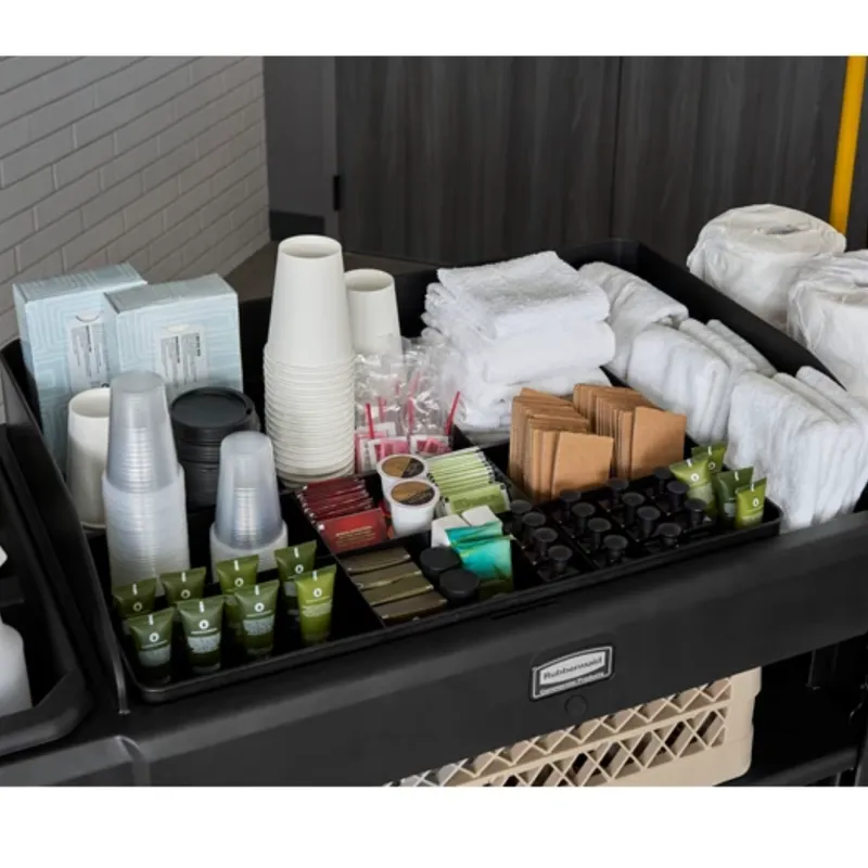 Rubbermaid rendszerező tálca szállodai kocsira