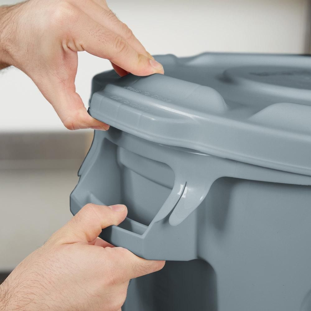 Rubbermaid Brute konténer tető 37,9L-es szemeteshez-szürke