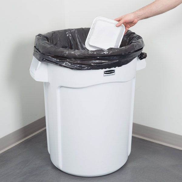 Rubbermaid Brute törhetetlen szemetes kuka 166,5L fehér