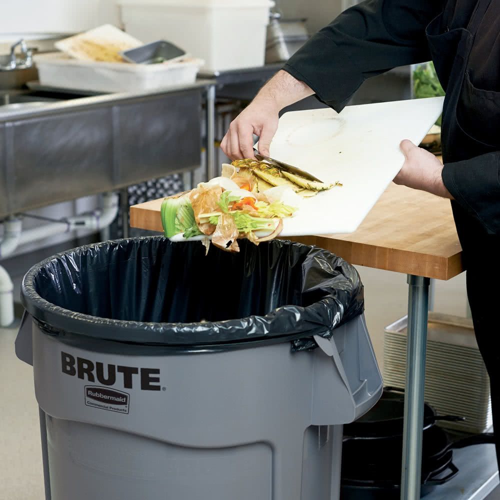 Rubbermaid Brute törhetetlen szemetes konténer 121.1 literes-szürke