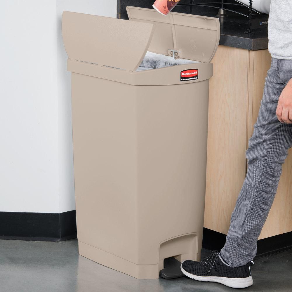 Rubbermaid Slim Jim Step-On szemeteskuka 68 liter- bézs