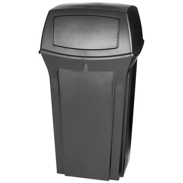 Rubbermaid Ranger kültéri szemetes, zárt-fekete-132,5L