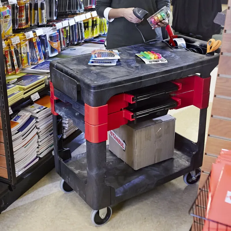 Rubbermaid anyagmozgató és szerelőkocsi rekeszekkel