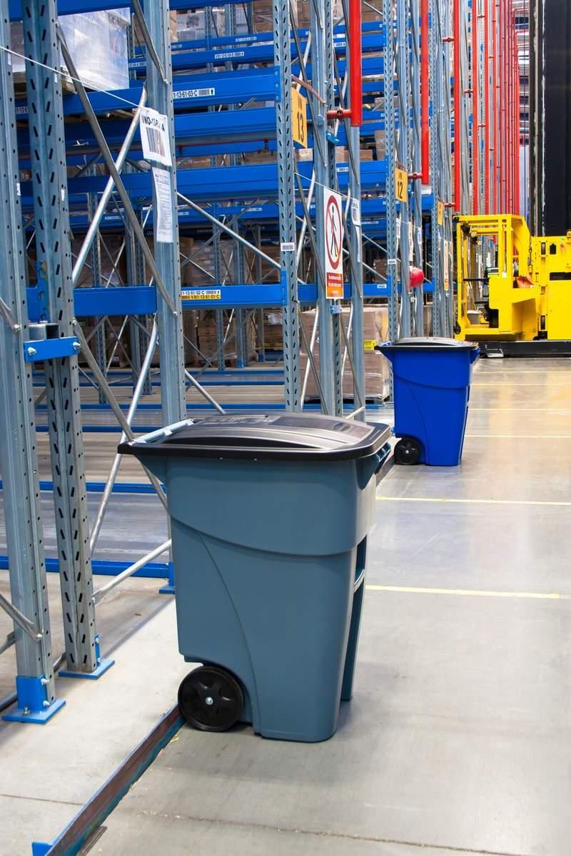 Rubbermaid Brute 189 literes kerekes konténer- szürke