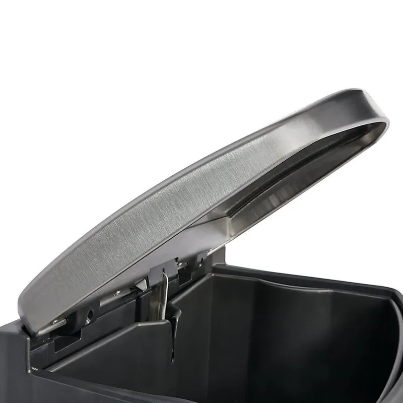 Rubbermaid Step-On rozsdamentes pedálos szemetes-50L- fekete-metál