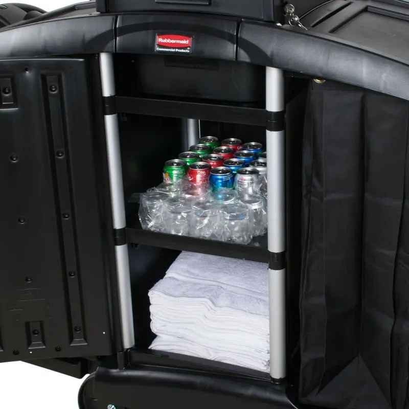 Rubbermaid nagy méretű zárható szállodai kocsi- 2 zsákkal