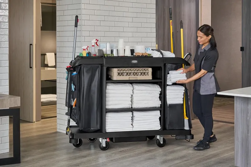 Rubbermaid nagy méretű szállodai kocsi